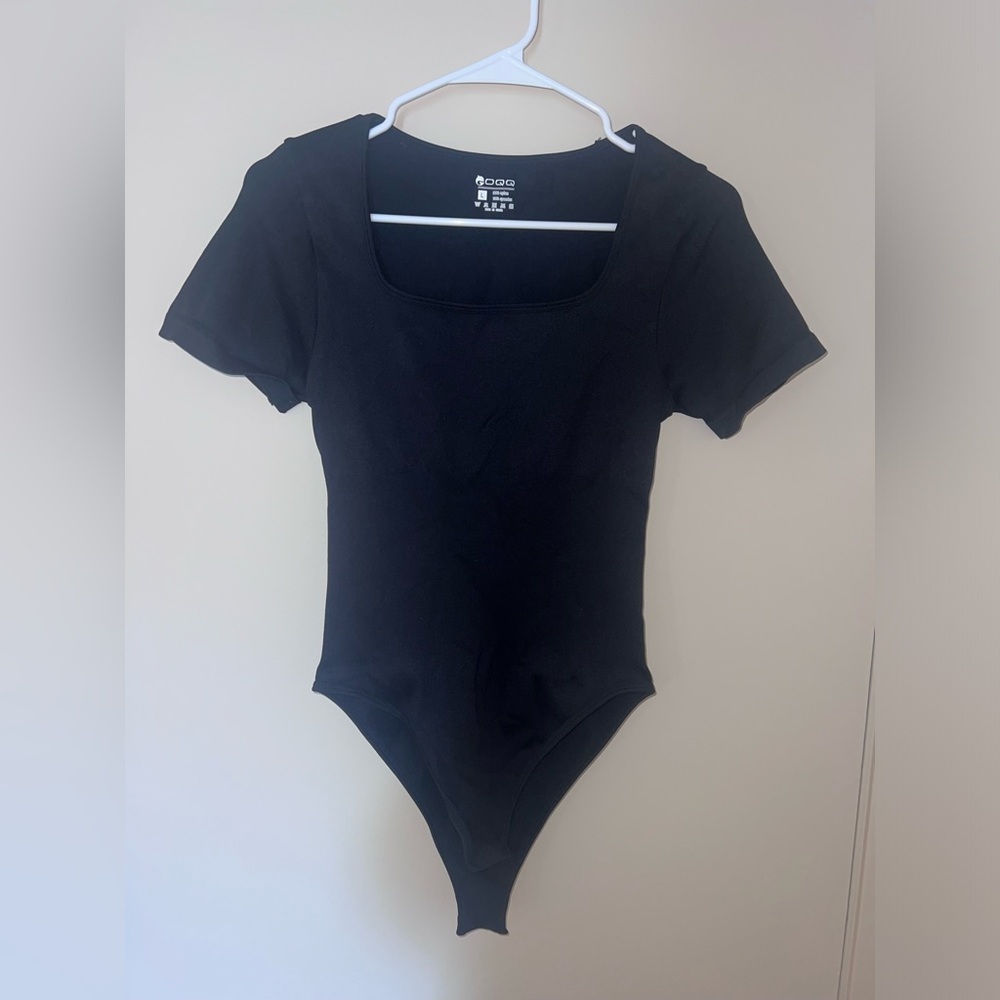 2 body suits